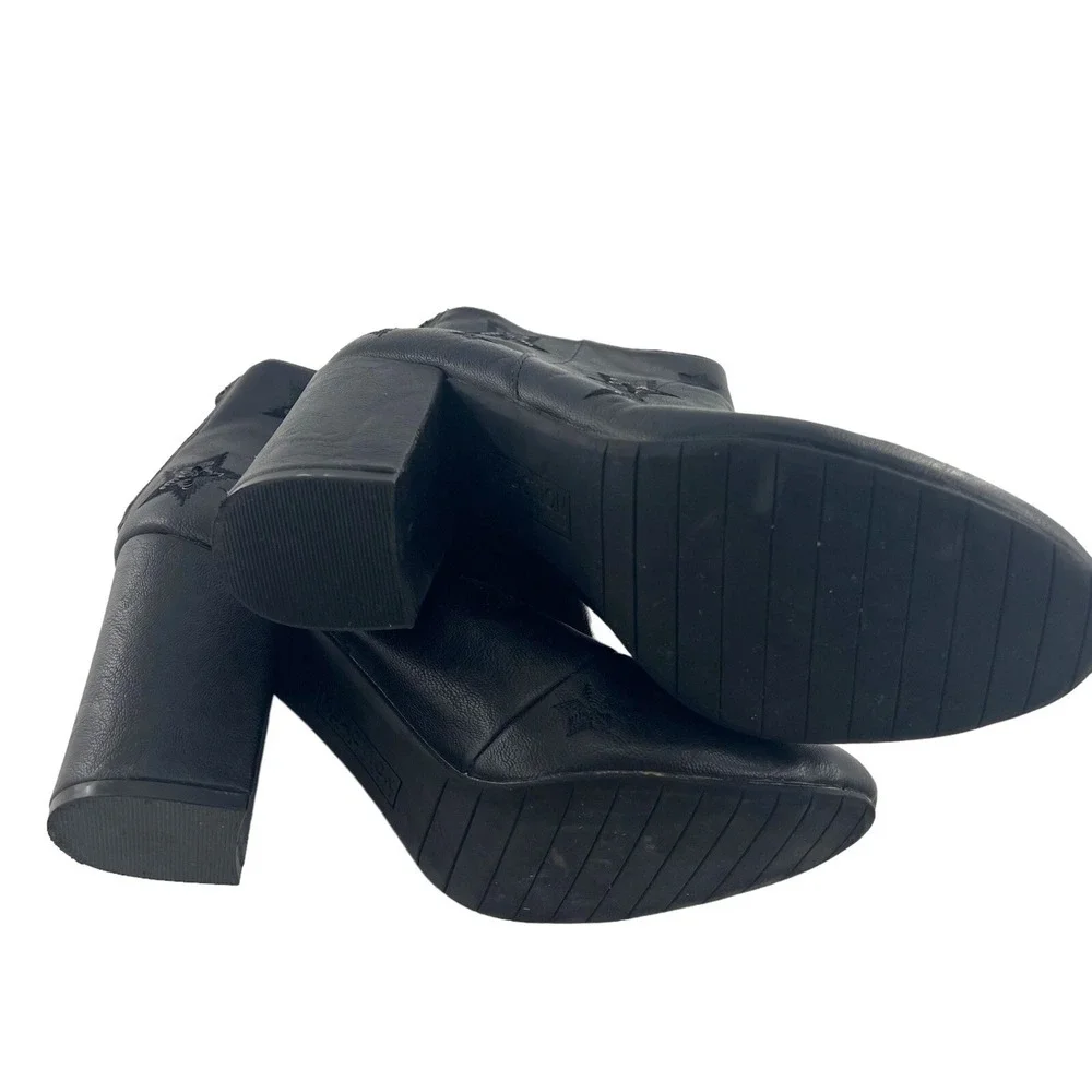 Kenneth Cole Reaction Carlyn sz 9 Leather Stars Ankle Booties Heeled Boots Black